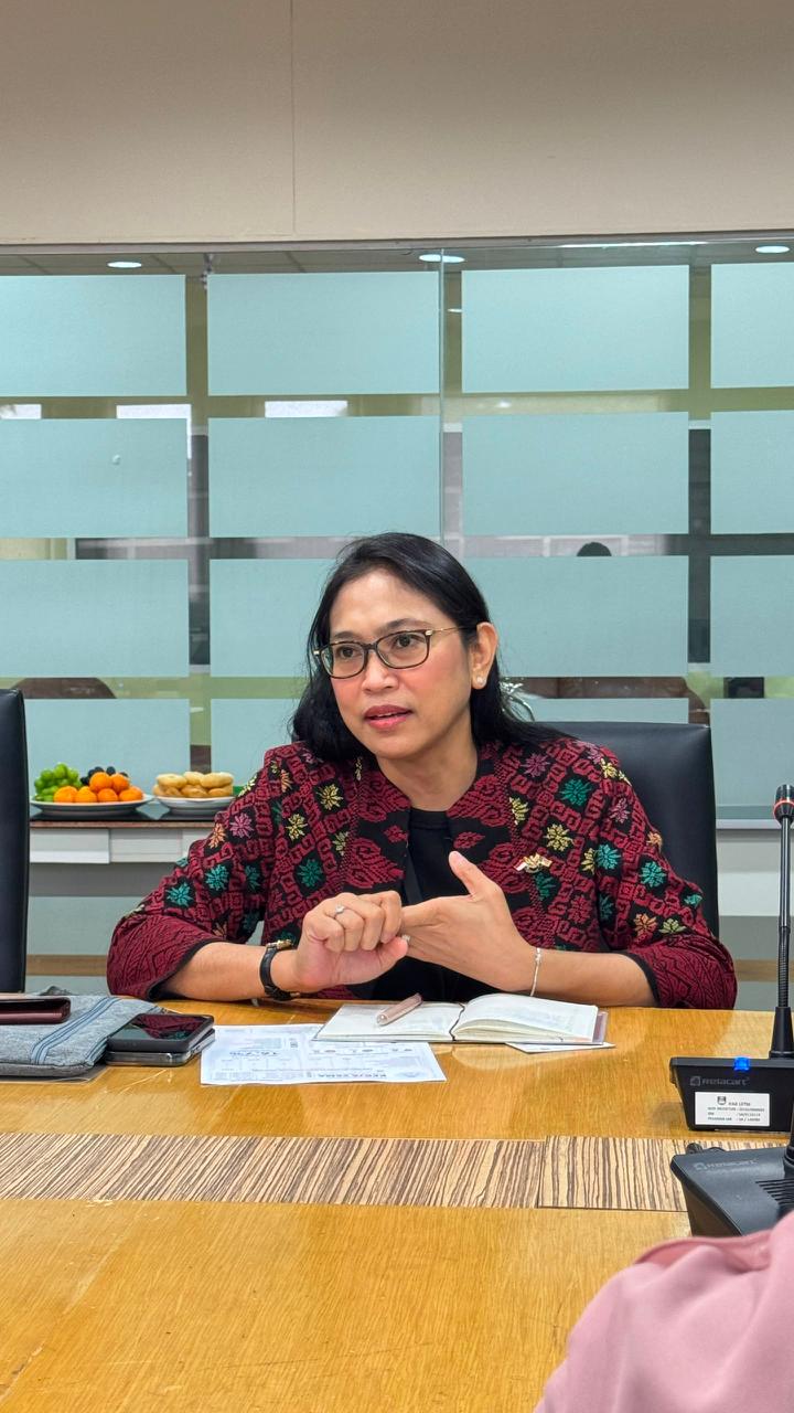 perkuat-kerja-sama-pengembangan-sdm-transportasi-atase-perhubungan-bertemu-dengan-mitrans-uitm