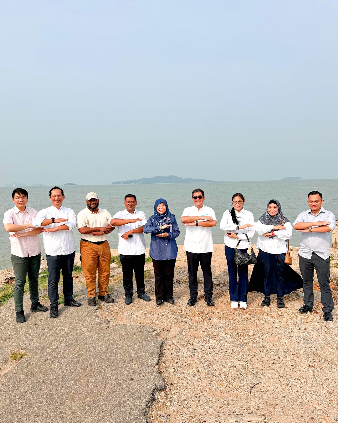 tindak-lanjut-pengembangan-layanan-ro-ro-indonesia-malaysia-atase-perhubungan-dampingi-kunjungan-asdp-di-melaka